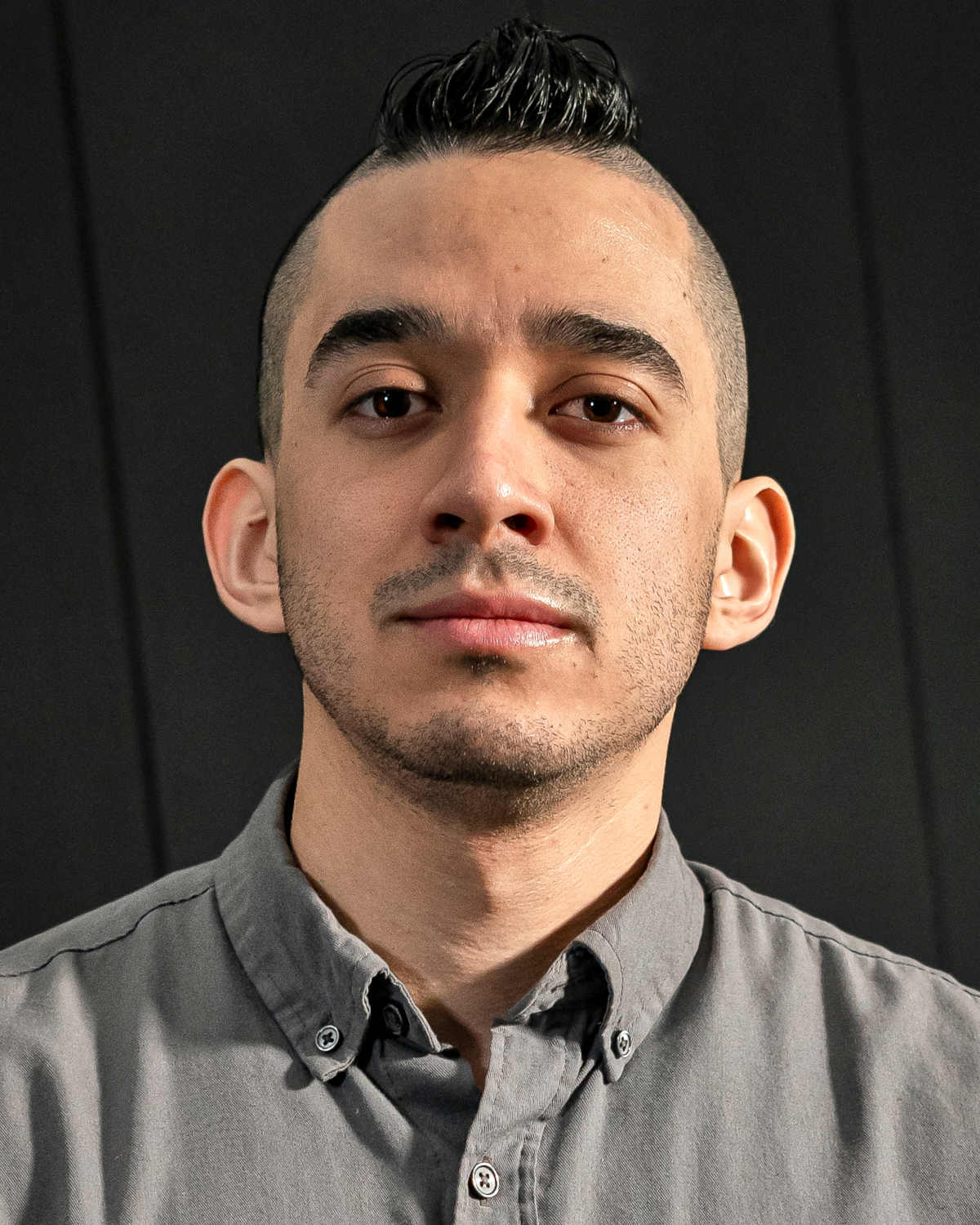 Daniel Andrés Rivera Flores, fotografía de Víctor de la Cruz para www.ActorsOutlined.com
