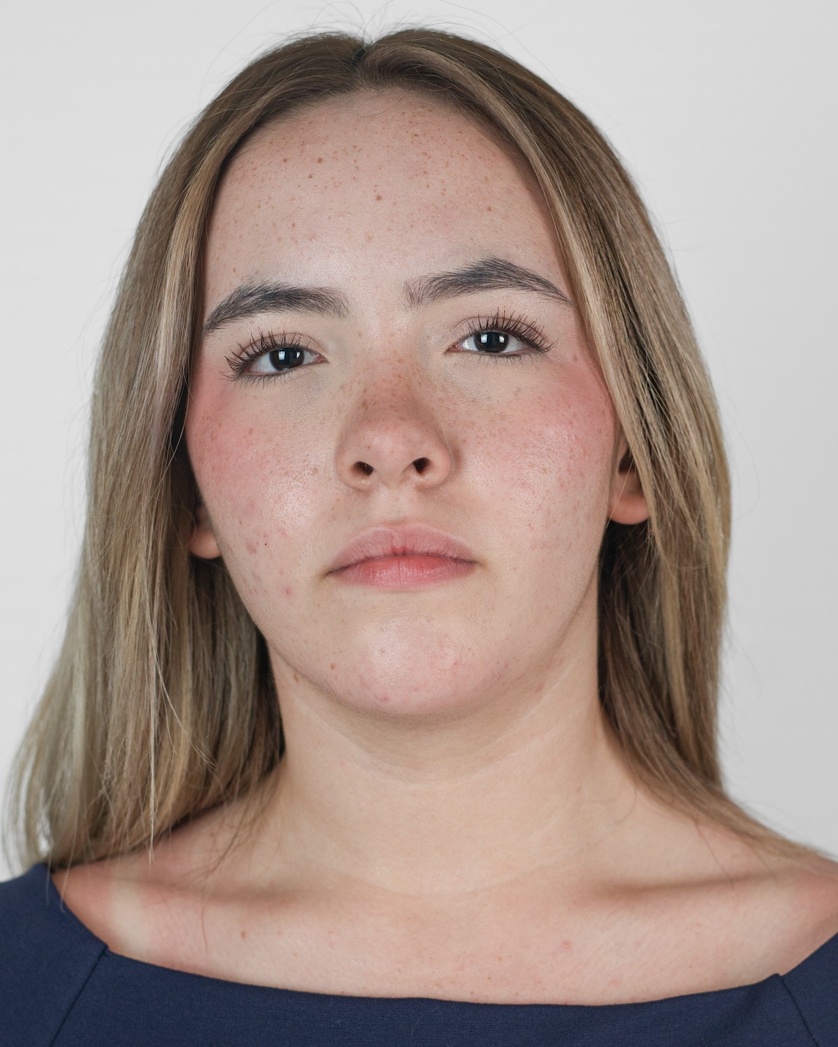 Camila Morales, fotografía de Víctor de la Cruz para www.ActorsOutlined.com
