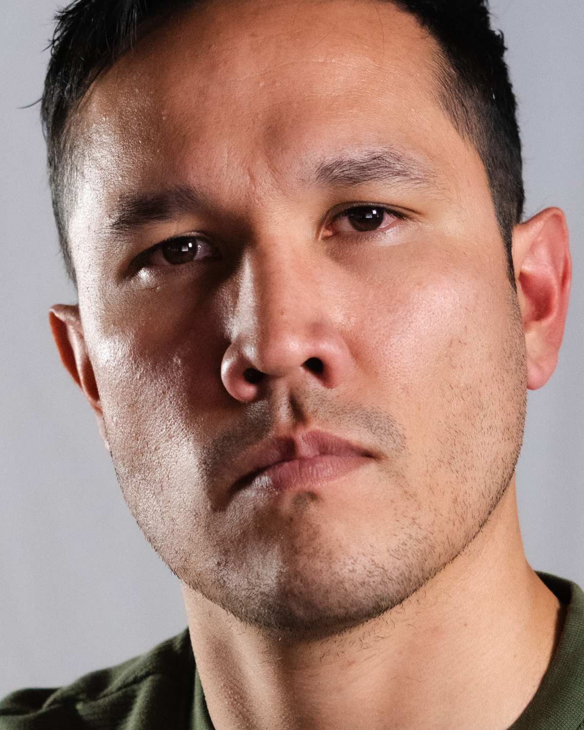 Iván Delgado, fotografía de Joan Casta para www.ActorsOutlined.com