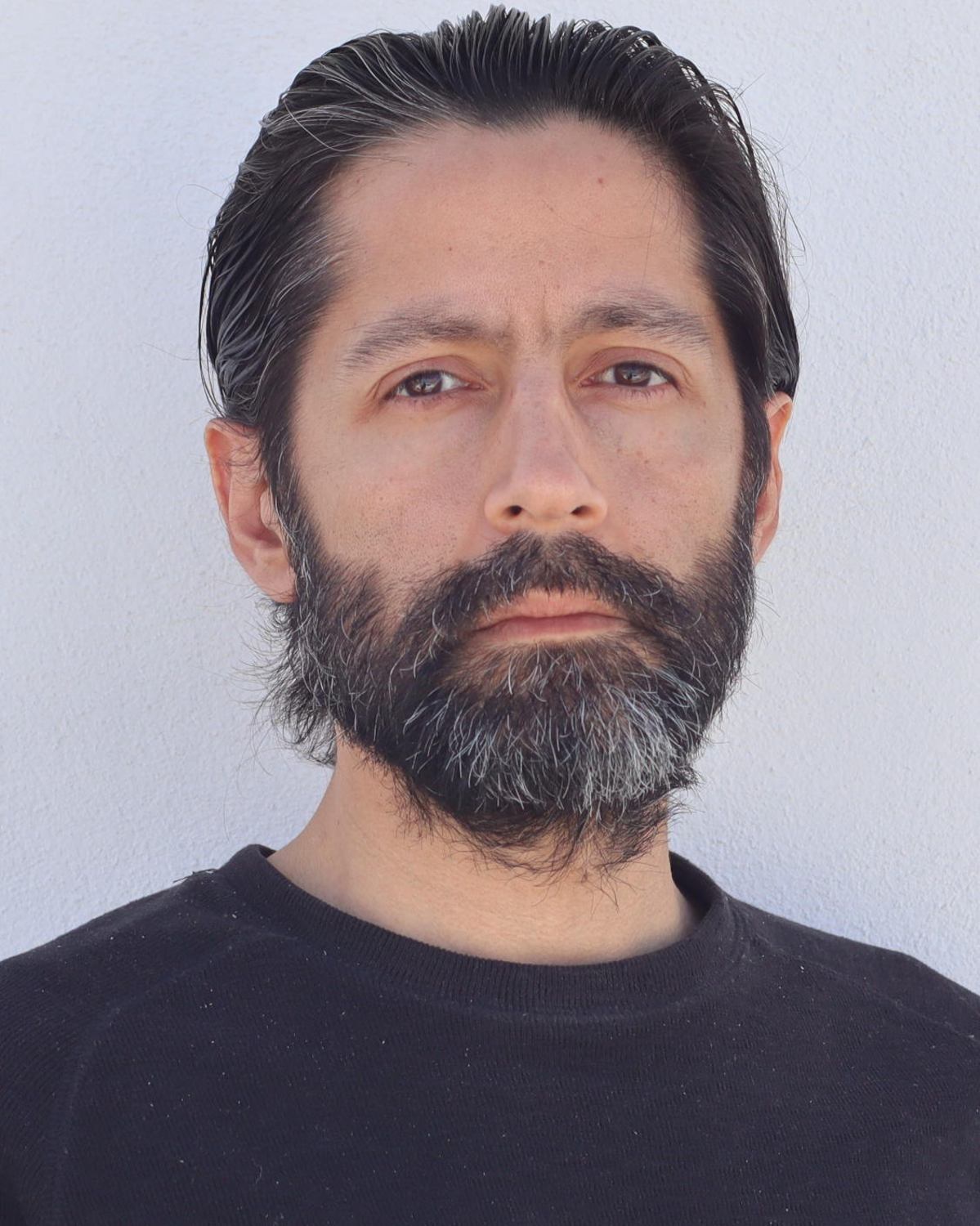 Ricardo Aguirre, fotografía de Rebeca C del Angel para www.ActorsOutlined.com