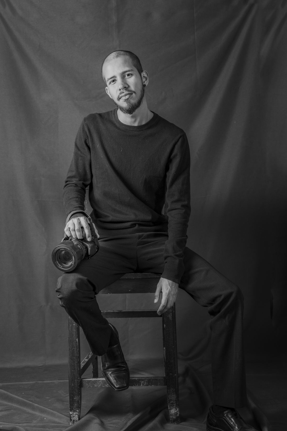 Víctor de la Cruz, fotografía de Víctor de la Cruz para www.ActorsOutlined.com